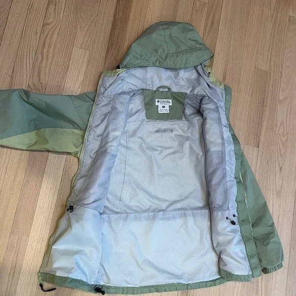 Columbia Women’s Light Green Front Zip Up Jacket Hooded Size Medium Windbreaker - Picture 8 of 12